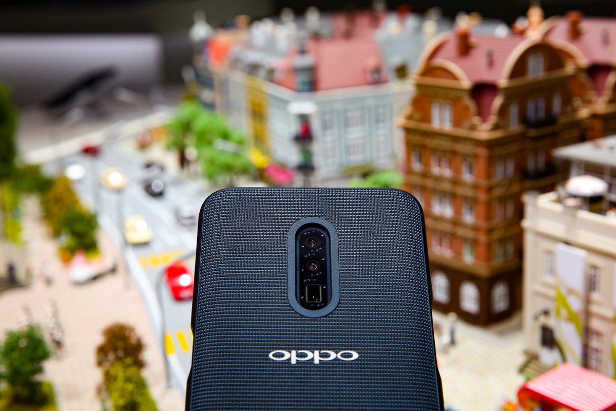 oppo 10x lossless zoom